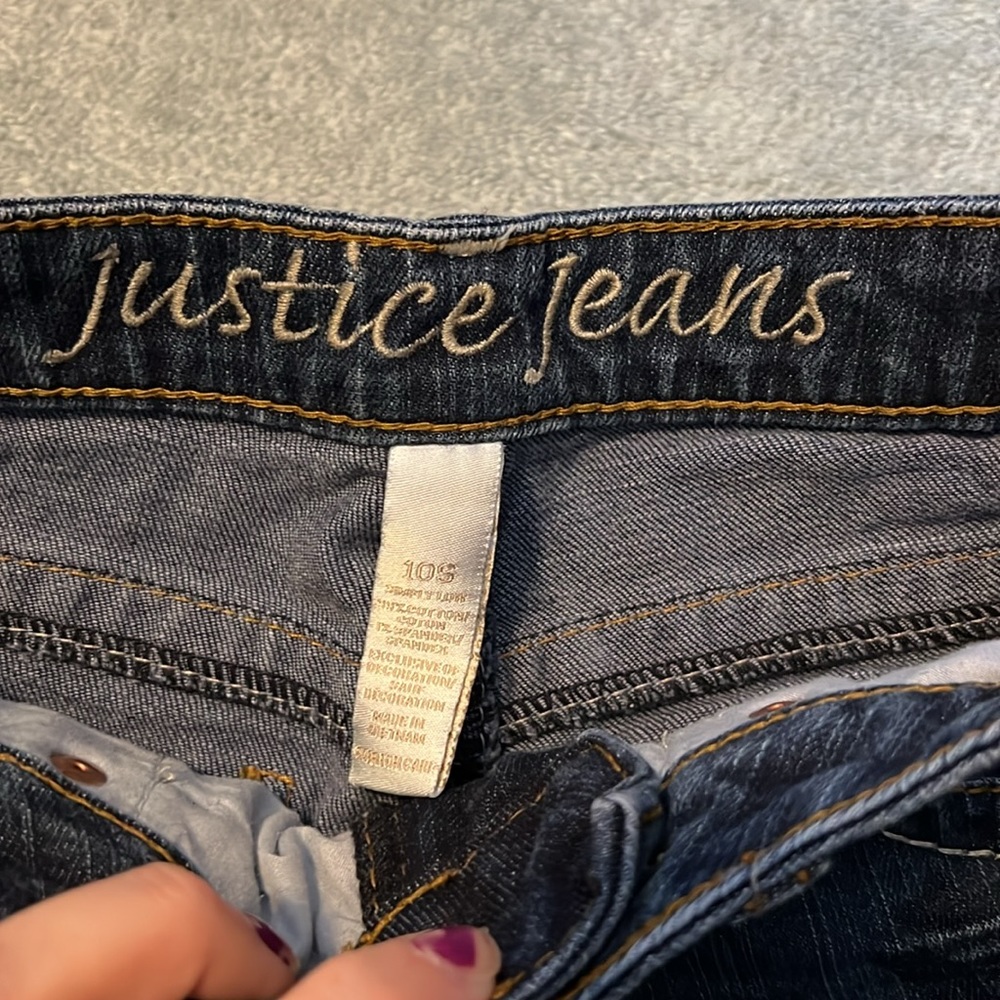 Justice Distressed Jeans. - Picture 5 of 8